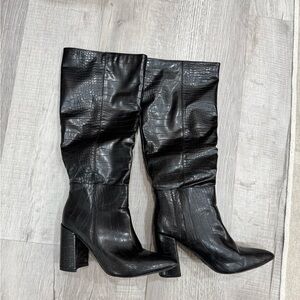Black Heeled Knee-High Boots with Block Heel